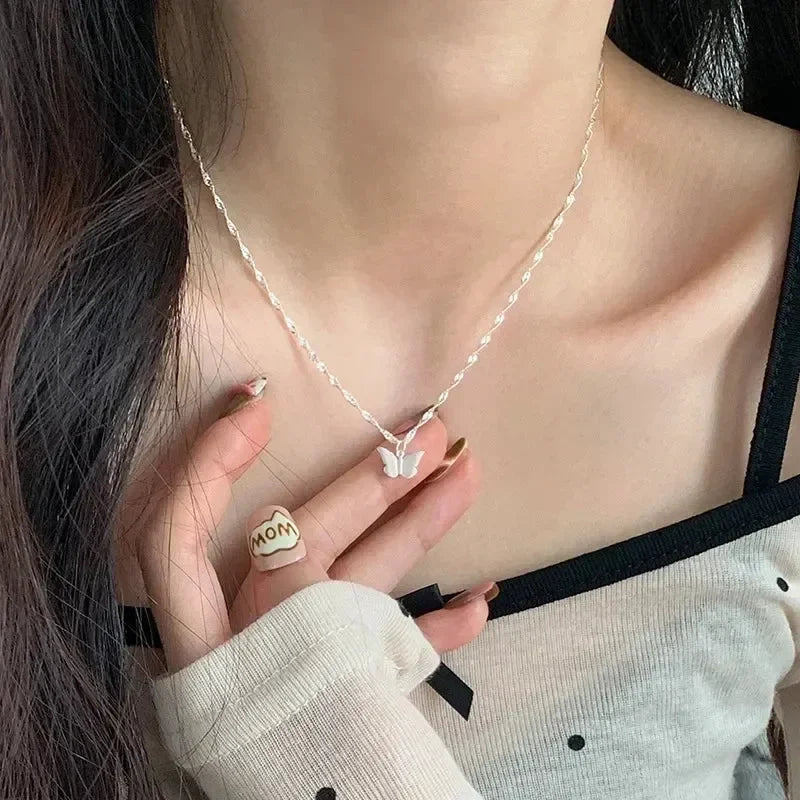 LUMISSORA Étoile Dainty Pearl Solitaire Pendant (Solid 925 Sterling Silver)
