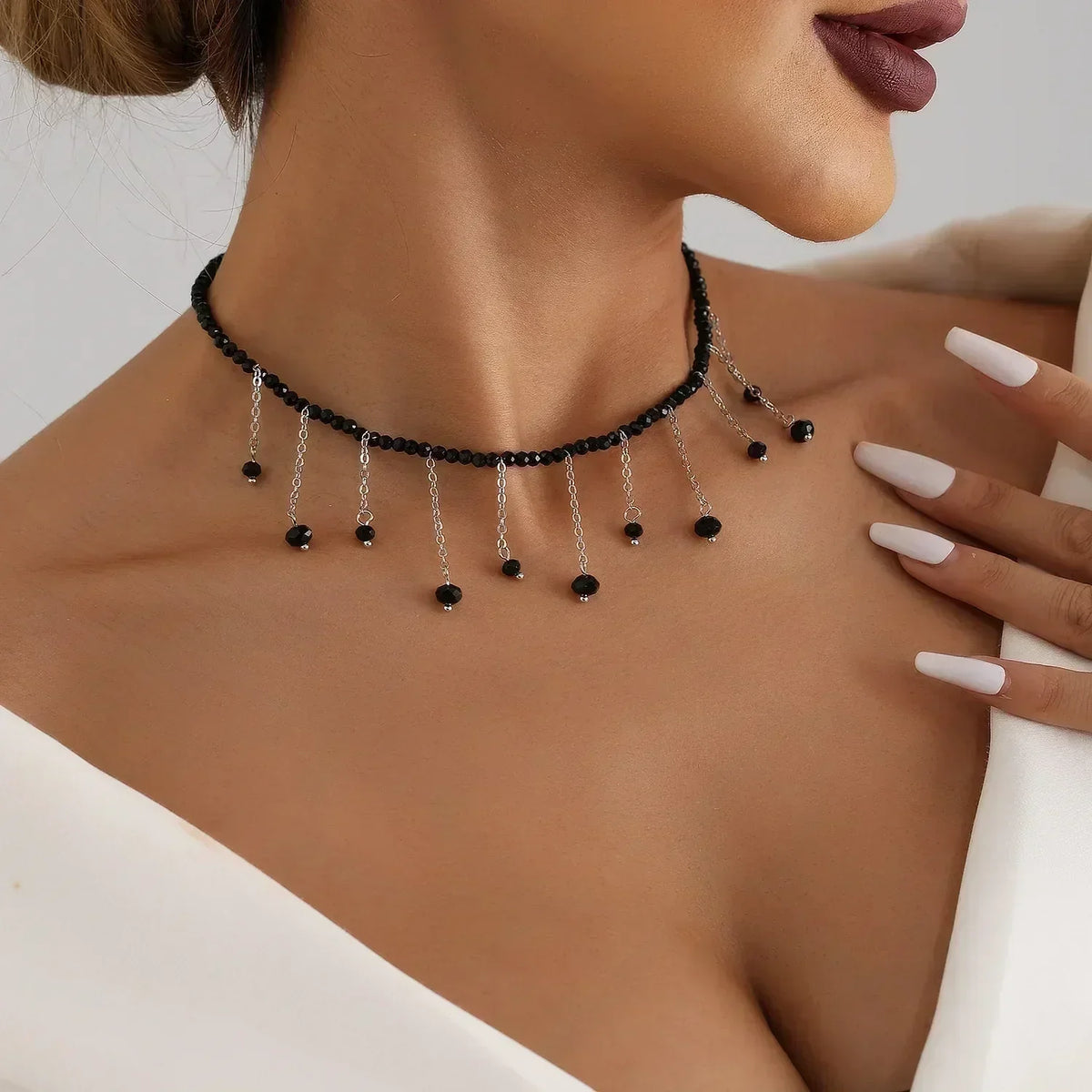 LUMISSORA Prism Crystal & Heart Beaded Choker (18K Gold Finish)