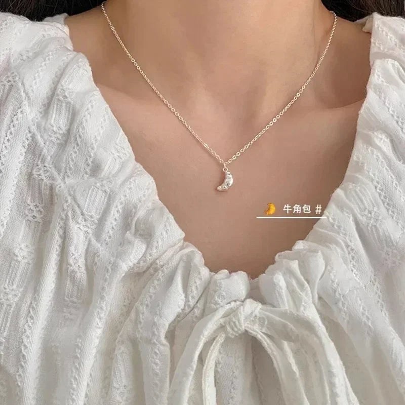 LUMISSORA Étoile Dainty Pearl Solitaire Pendant (Solid 925 Sterling Silver)