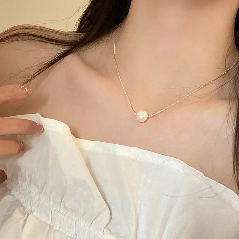 LUMISSORA Étoile Dainty Pearl Solitaire Pendant (Solid 925 Sterling Silver)