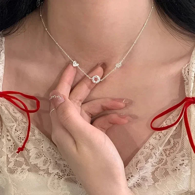 LUMISSORA Étoile Dainty Pearl Solitaire Pendant (Solid 925 Sterling Silver)
