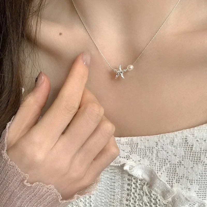 LUMISSORA Étoile Dainty Pearl Solitaire Pendant (Solid 925 Sterling Silver)