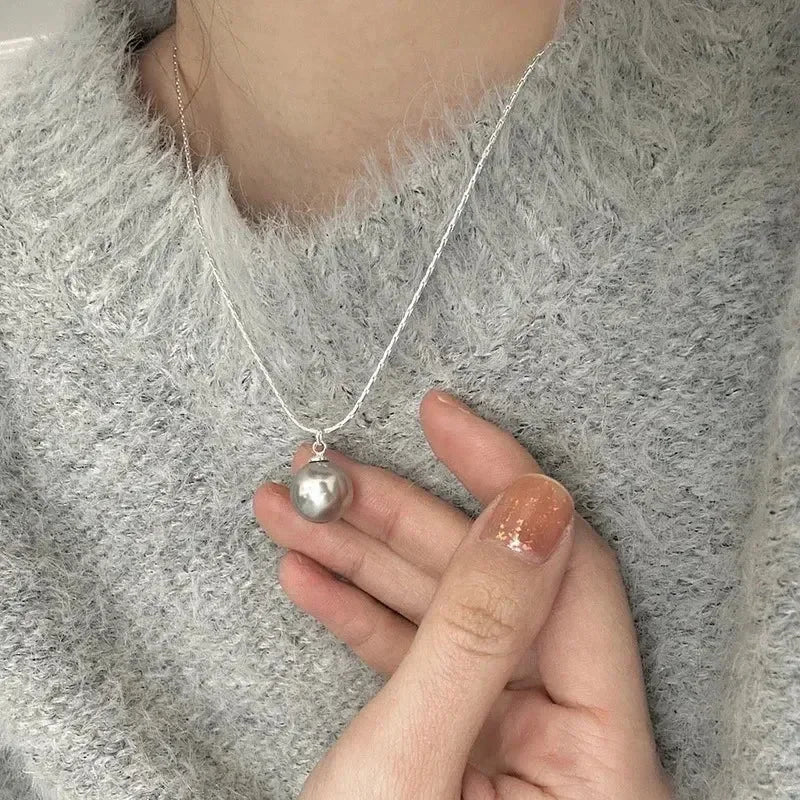 LUMISSORA Étoile Dainty Pearl Solitaire Pendant (Solid 925 Sterling Silver)