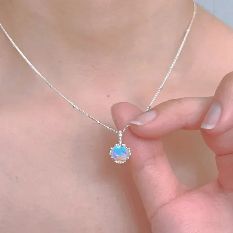 LUMISSORA Étoile Dainty Pearl Solitaire Pendant (Solid 925 Sterling Silver)