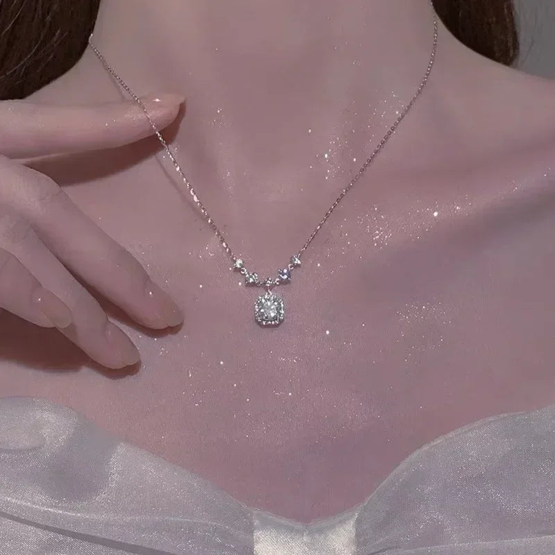 LUMISSORA Belle Époque Pink Zircon Solitaire Pendant (18K Gold Finish)