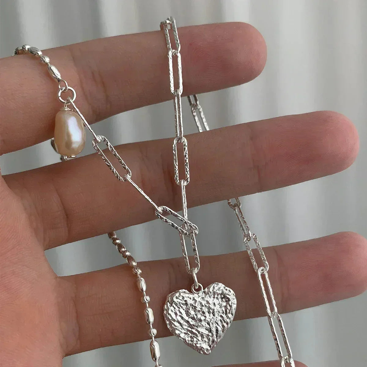 LUMISSORA Étoile Dainty Pearl Solitaire Pendant (Solid 925 Sterling Silver)