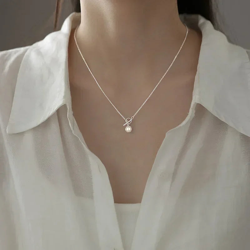 LUMISSORA Étoile Dainty Pearl Solitaire Pendant (Solid 925 Sterling Silver)